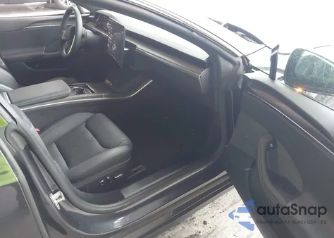 2024 Tesla Model S Long Range из США, поврежденный, VIN 5YJSA1E52RF542974